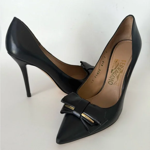 Salvatore Ferragamo Runa 100 Double Bow Leather Stiletto Heel Pointed Toe Pumps - Picture 2 of 14